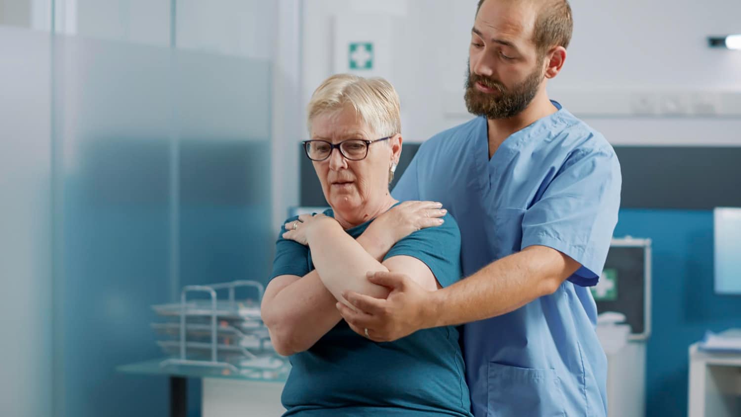 Ból przewlekły kręgosłupa u seniorów