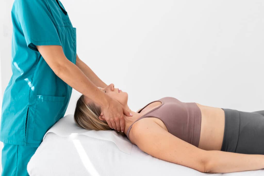 Problemy z koncentracją — jak osteopatia i fizjoterapia mogą pomóc? 2 Problemy z koncentracją - Rola napięć mięśniowych, dysfunkcji kręgosłupa